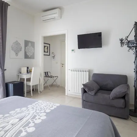 Golfo Della Luna Гостевой дом Специя