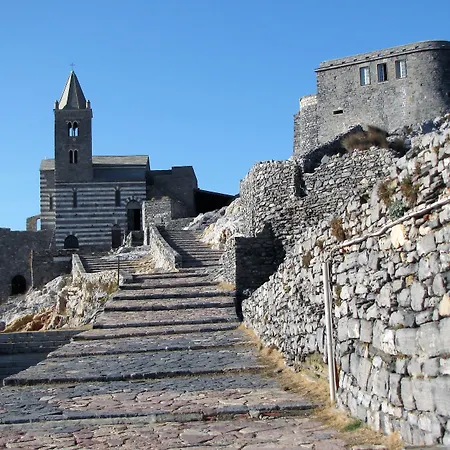 Golfo Della Luna Gasthof La Spezia